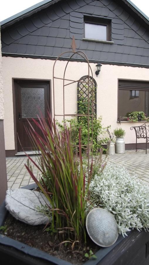 Lieblingsplatz By Julia & Tom Apartamento Kesselsdorf Exterior foto